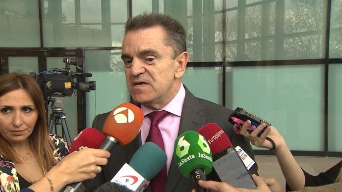 José Manuel Franco declara en los pasillos del Congreso