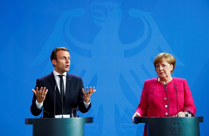 La canciller alemana, Angela Merkel, y el presidente francés, Emmanuel Macron