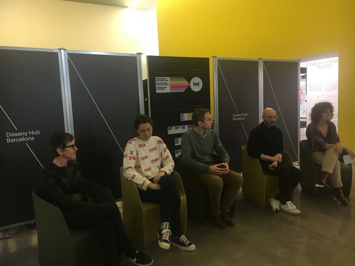 MODA-FAD inaugura l'exposició "The Shopping Talent"
