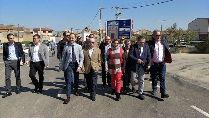 LA presidenta de la Diputación de Zamora inaugura la carretera 19-4-2018