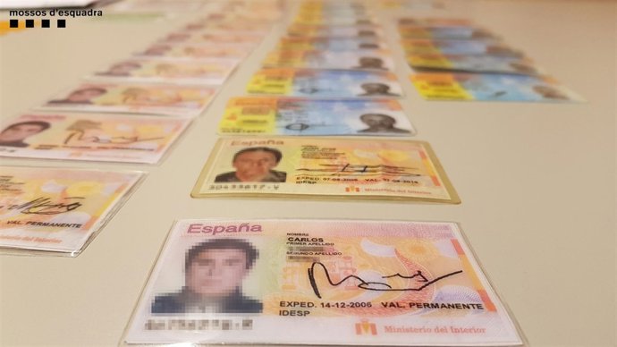 DNI falsificados