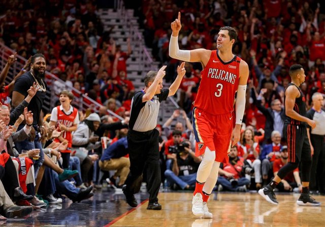 Arrancanlos playoffs de la NBA con un 0-2 de los Pelicans de Mirotic en Portland Arrancanlos playoffs de la NBA con un 0-2 de los Pelicans de Mirotic en Portland