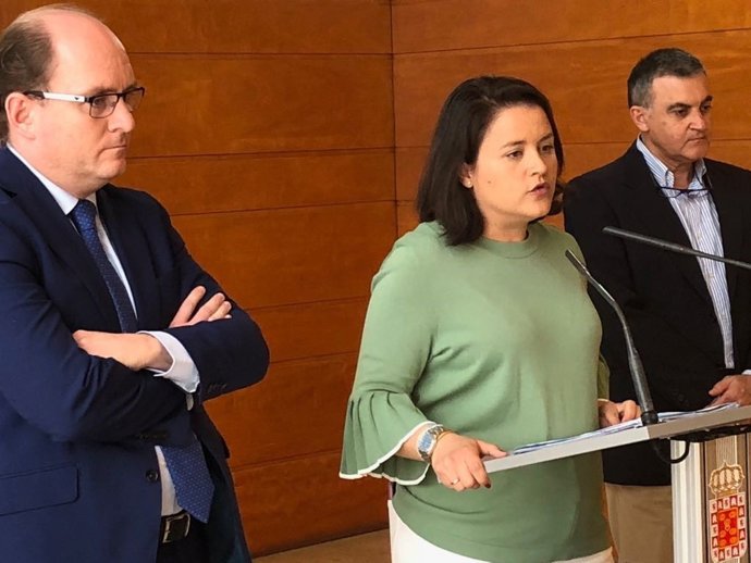 LA CONCEJAL LOLA SÁNCHEZ EN MOMENTO DE LA RUEDA