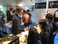 Galicia entrará en la red de oficinas de educación de la Agencia Espacial Europea para fomentar vocaciones