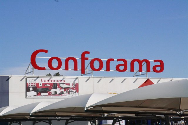 Conforama, tienda, Muebles