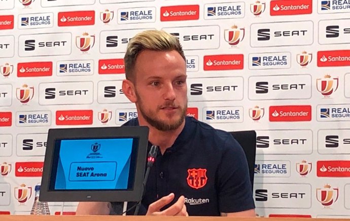 Ivan Rakitic en rueda de prensa