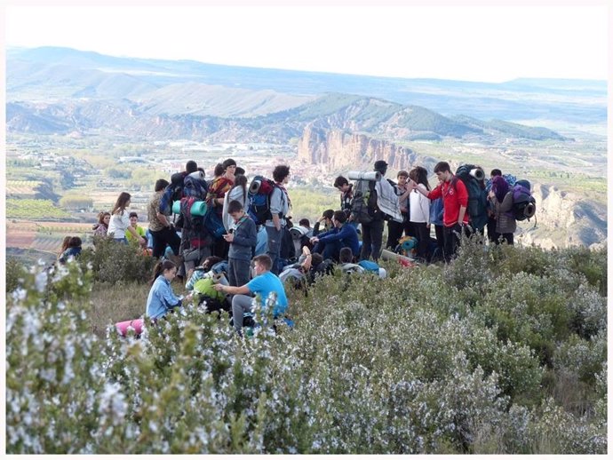 Scouts riojanos en una actividad en la naturaleza