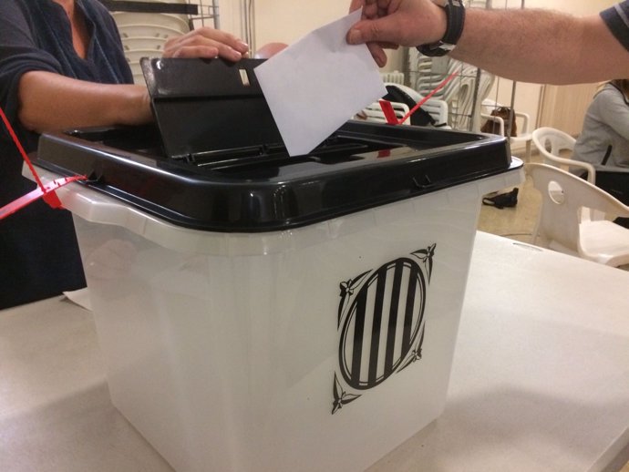 Urna de votació del referèndum de el 1-O