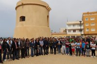 Cinco minutos de silencio en Balerma (Almería) por el menor asesinado por su padre