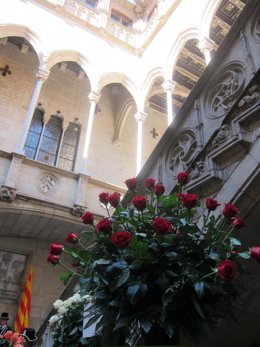 Rosas de Sant Jordi en la Generalitat en una imagen de archivo.