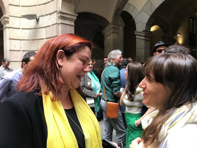 L'escriptora Care Santos