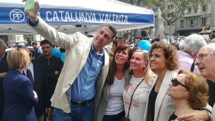 Xavier García Albiol, Alícia Sànchez Camacho, ministra Dolors Montserrat (PP)