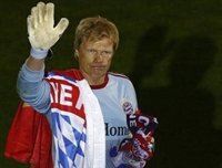 Kahn: "Hay suficientes opciones para poner al Madrid bajo presión"