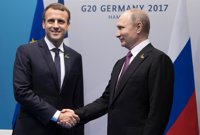 Putin y Macron subrayan la importancia de que la OPAQ investigue el presunto ataque químico en Duma