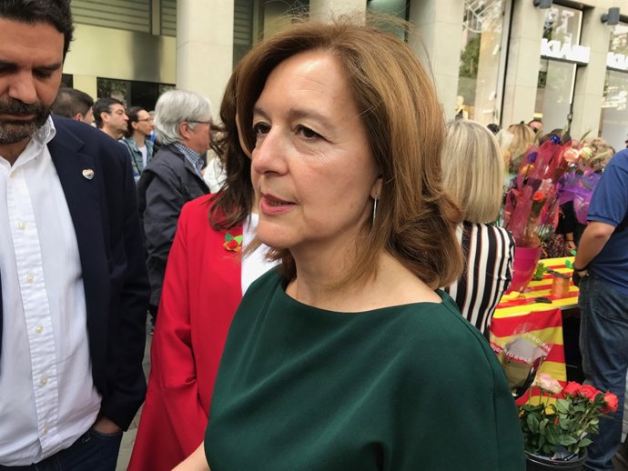 Carina Mejías, Cs