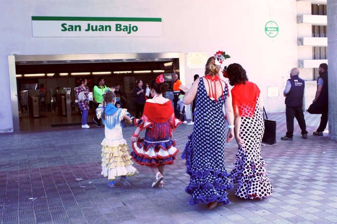 Flamencas en Metro de Sevilla 