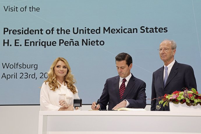 Visita de Enrique Peña Nieto a Volkswagen