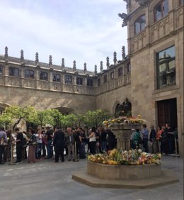 Puertas abiertas del Palau de la Generalitat por Sant Jordi