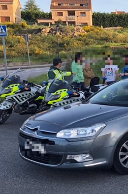 Interceptan a una conductora ebria con su hijo menor en el coche en Vilagarcía