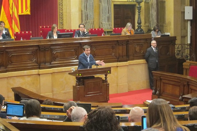 Toni Comín en el Parlament (Arxiu)