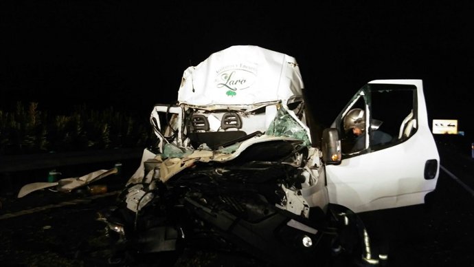 Furgoneta accidentada en Arcos (Cádiz)