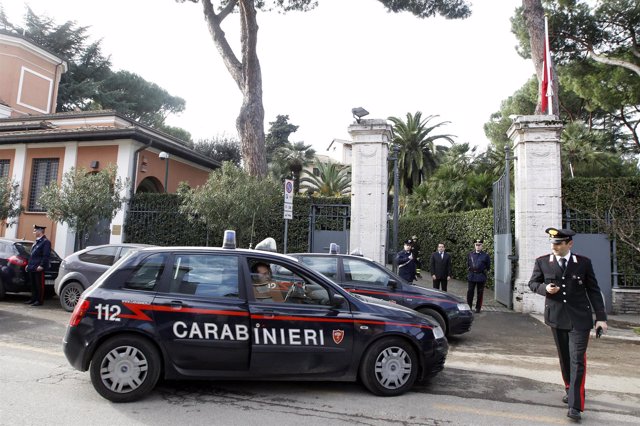 Policía italiana, Carabinieri en Italia