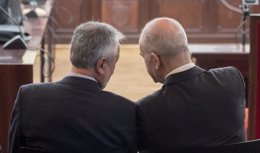 Manuel Chaves y José Antonio Griñán en el juicio por los ERE