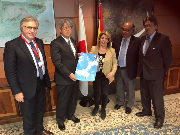 Alcaldesa de Jerez en reunión con el embajador de Japón