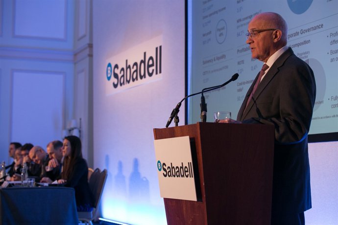 El president de Banc Sabadell, Josep Oliu