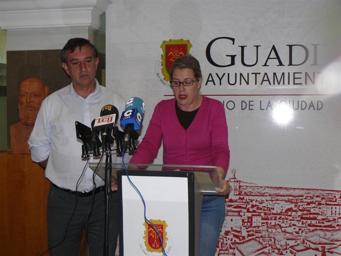 Nota Ayto. Guadix, 23 De Abril