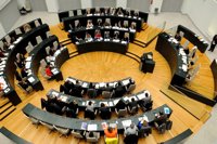 PP, PSOE y Cs piden la Medalla de Honor para Policía Municipal y Ahora Madrid se abstiene porque "no se puede tener dos"