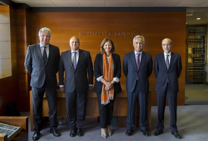 Abogados del despacho Montero Aramburu 