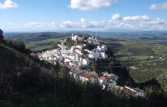 Casares municipio pueblo blanco málaga interior naturaleza 