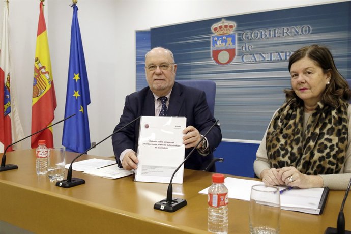 Sota presenta informe de la AIReF sobre sector público empresarial
