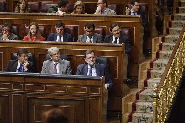 Rajoy sigue desde su escaño el debate de totalidad de los Presupuestos
