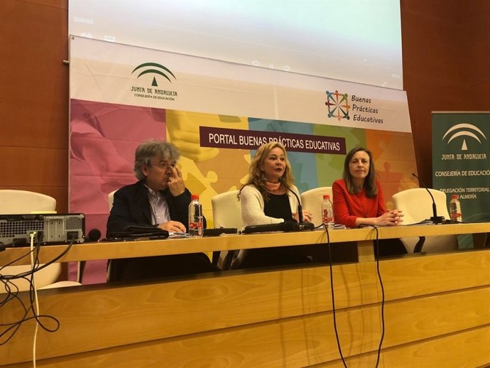 Calzada presenta el portal de 'Buenas Prácticas Educativas'