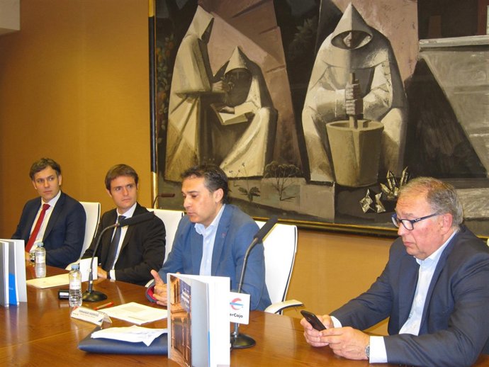 El número 64 de Revista de Economía Aragonesa se ha presentado hoy en Ibercaja