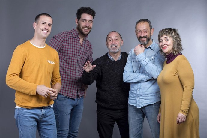 Protagonistas teatro Maletas de Jorge Roelas