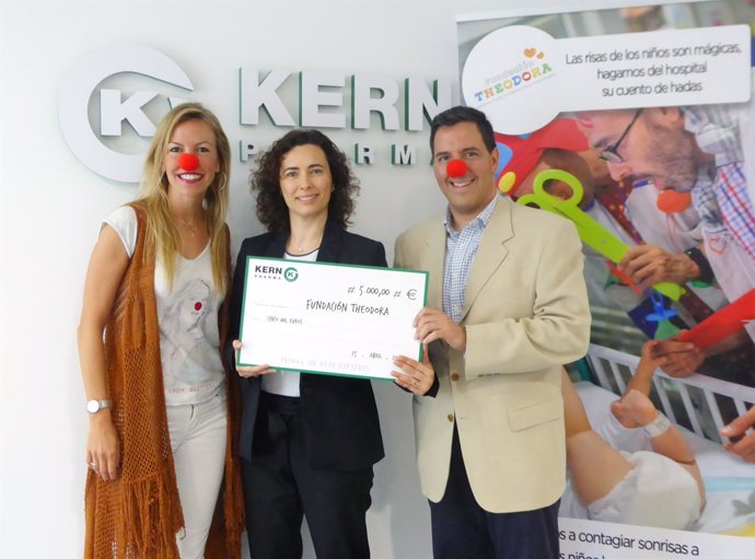 Kern Pharma dona 5.000 euros para visitas a niños ingresados