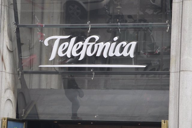 Telefónica lanza una nueva convocatoria de un centenar de becas de su programa 'Talentum'