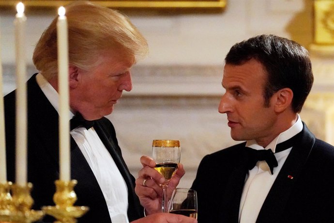 Emmanuel Macron y Donald Trump en una cena de Estado en Washington. 