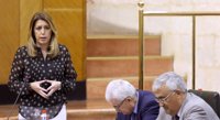 Susana Díaz acusa a Moreno de querer "desmantelar" la sanidad pública para abrir la puerta al "negocio privado"