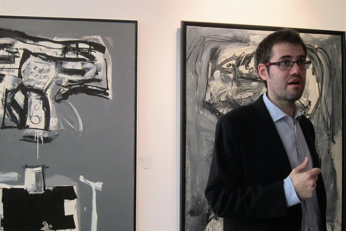 Jordi Mayoral presenta una exposición de Antonio Saura                  