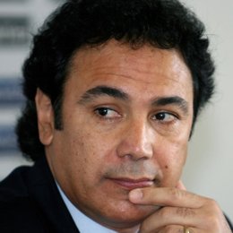 Hugo Sánchez, nuevo entrenador del Almería