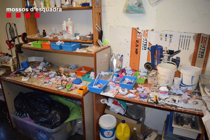 Falsa clínica dental en condicions d'insalubritat