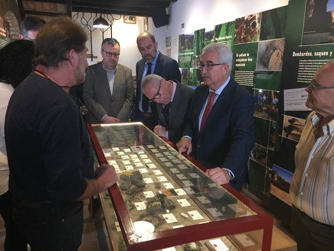 El vicepresidente, Jiménez Barrios, en la casa de la Memoria de Jimena