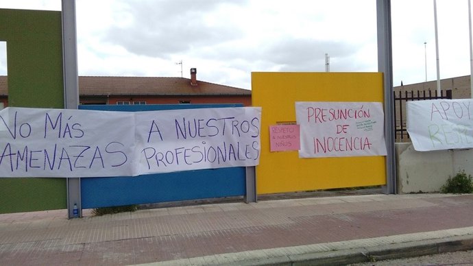 Carteles en el CEEP Ramón y Cajal