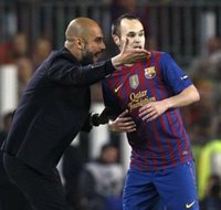 Guardiola: "Iniesta me ayudó a entender mejor el fútbol"