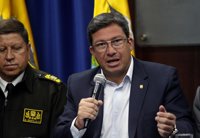 Renuncian los ministros del Interior y Defensa de Ecuador por la situación en la frontera con Colombia