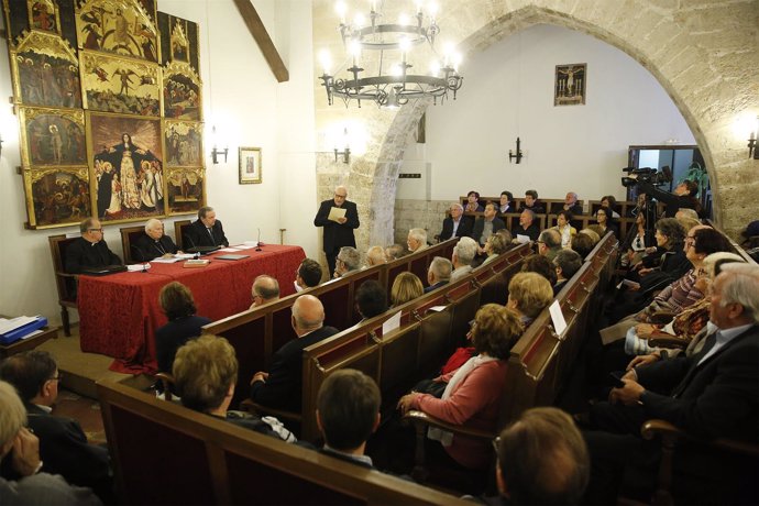 Reunión en el Arzobispado de València